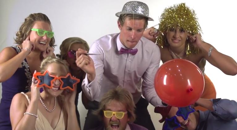 Australian Swim Team Slow Mo version of Happy by Pharrell Williams