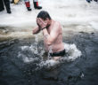 Manâ€™s Chronic Pain Disappears After Vigorous, Cold-Water Swim