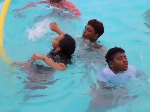 Lifeguard Shares Tips on Swimming | Channel 5 Belize