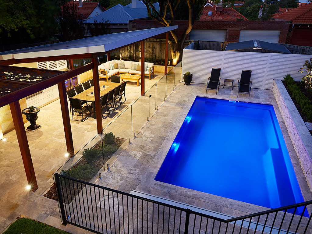 12 Reasons Why You Should Buy a Fibreglass Pool! 12 Reasons Why You Should Buy a Fibreglass Pool!