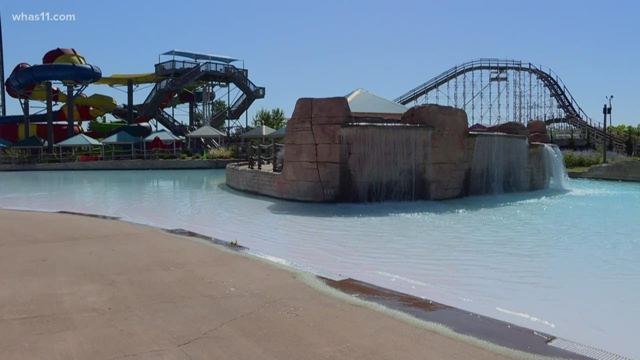 Kentucky Kingdom hosting ‘World’s Largest Swim Lesson’ | WHAS11