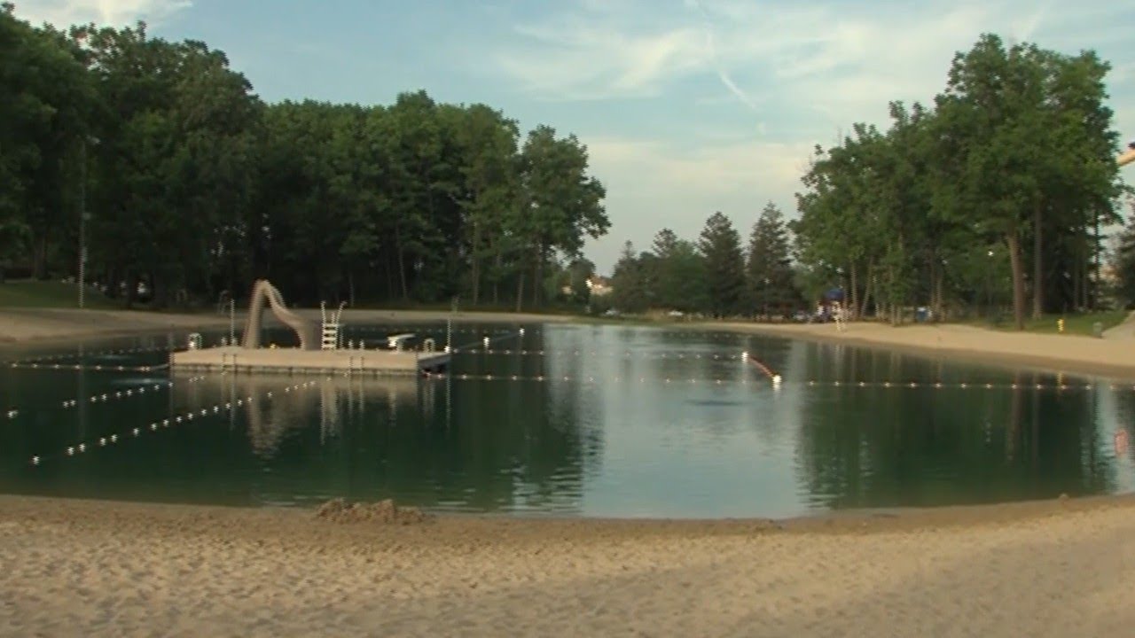 Milwaukee 8-Year-Old Dies in West Bend Swimming Pond | CBS 58