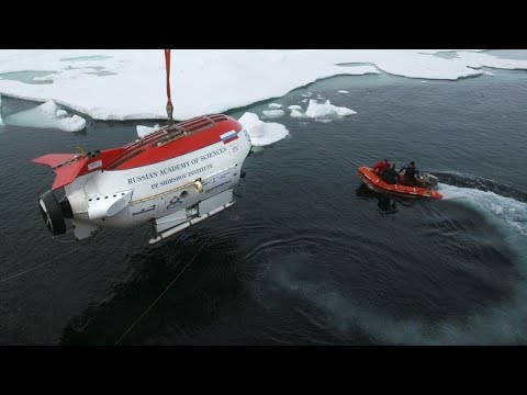 International swimmers try to conquer Russia’s vast Lake Baikal | Africanews