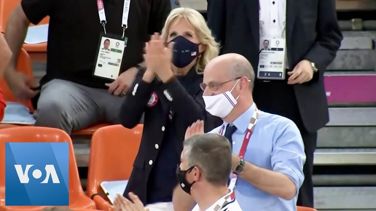 Jill Biden Watches Olympic Basketball, Swimming, With Macron | VOA News