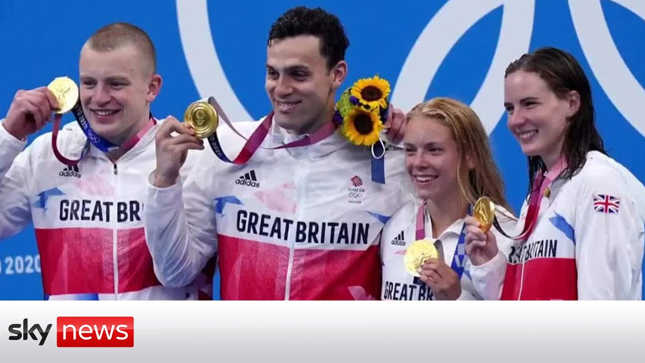Team GB Win Gold Medals in Mixed Swimming and Triathlon Relays | Sky News