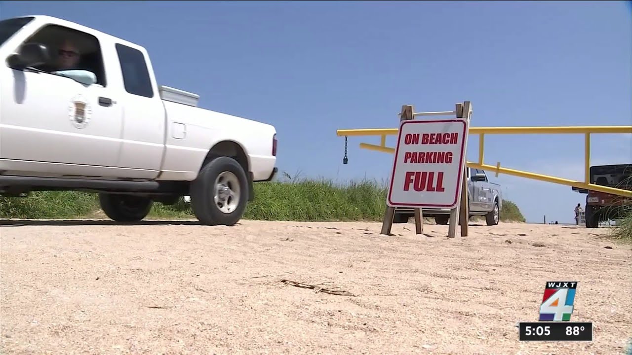 Crowds Flocking to Beaches on Labor Day Keep Lifeguards Busy | News4JAX