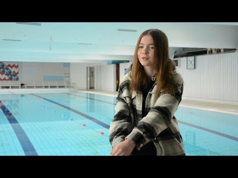 Ukrainian Swimmer, 15, Hoping War Won’t Sink Her Olympic Dream | Euronews