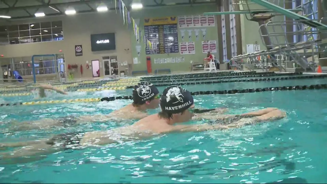 Waukee Seniors Swim Toward Records | WHO13
