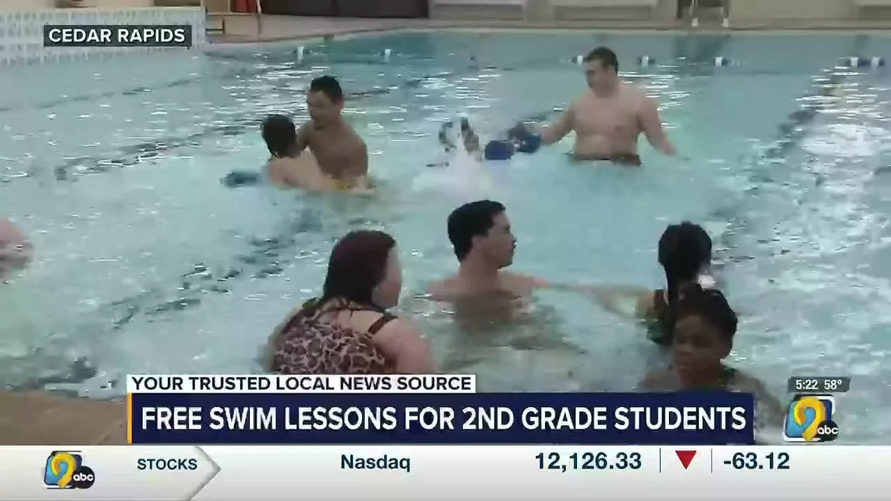 2nd Graders in Cedar Rapids Receive Free Swim Lessons | KCRG-TV9