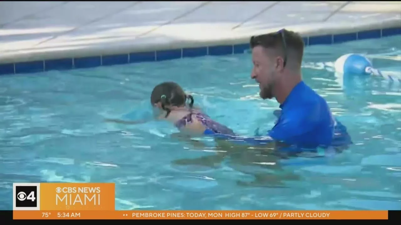 Parent Wants More Enforcement of State’s Every Child a Swimmer Law | CBS Miami