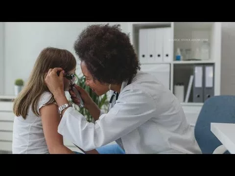 Do You Know the Difference Between Swimmer’s Ear and an Ear Infection? | WFMY News 2