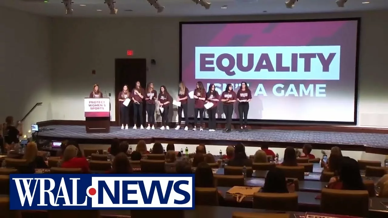 Roanoke College Women’s Swim Team Disapproves Transgender Woman Joining Their Team | WRAL