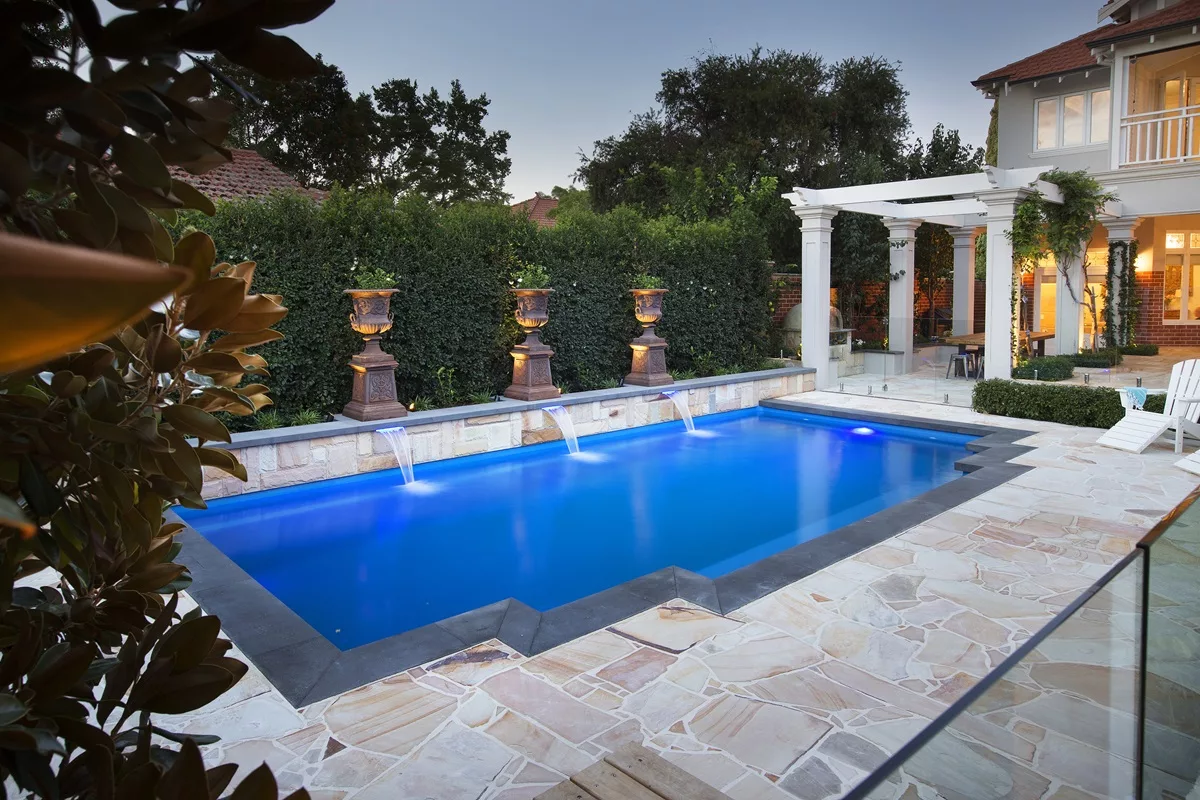 Deciding On The Details Of Your Fibreglass Pool
